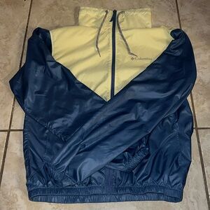 Columbia windbreaker